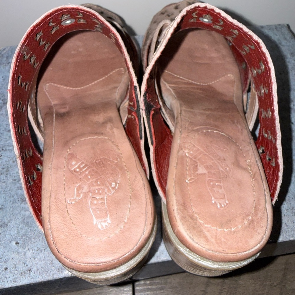 Freebird by Steven Pink Cut-Out Sandals - Picture 7 of 11